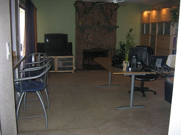 5th image of 5250 E Carolina Dr