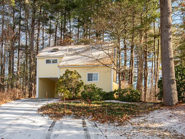 34 Doggett Lane, Nashua, NH 03064