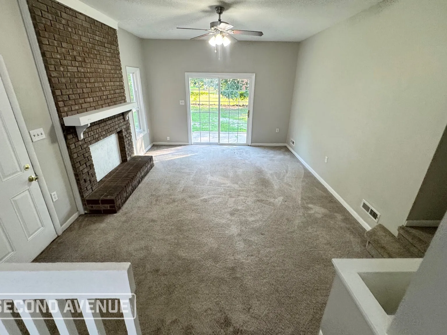 3 bed, 2.0 bath, 1250 sqft, $1,450 — Photo 3