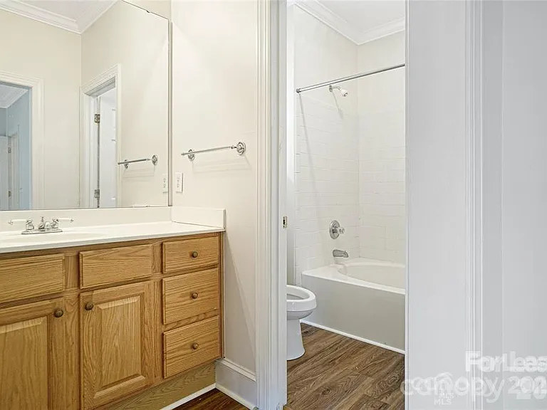112 McConnell Dr — Photo 21