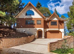 1926 Oakleaf Ct, Running Springs, CA 92382