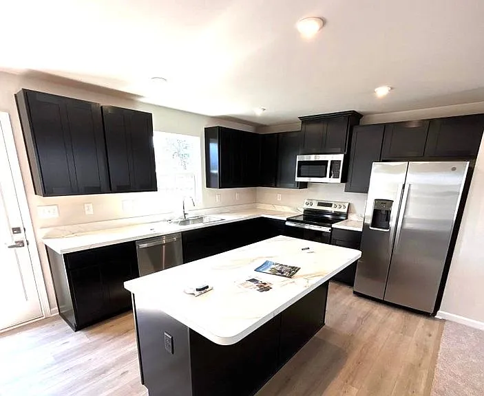 125 Pampas St — Photo 3