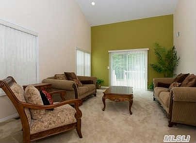 2nd image of 126 Kettles Ln