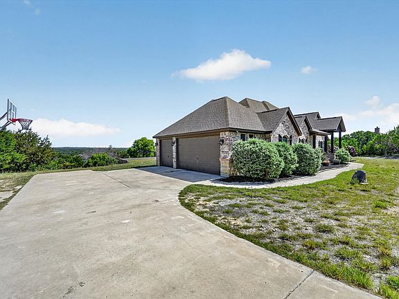 2nd image of 118 Cedar Mountain Dr