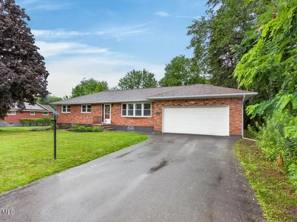 3966 Consaul Road, Schenectady, NY 12304