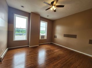 101 S Main St #3, Clinton, IN 47842