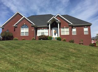 126 Queens Ct, Taylorsville, KY 40071