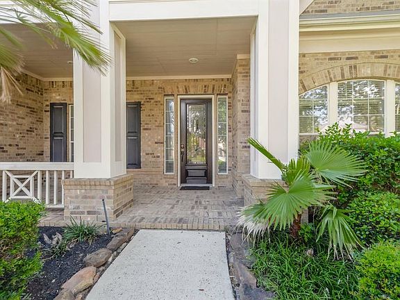 3rd image of 14610 Laurenwood Ct