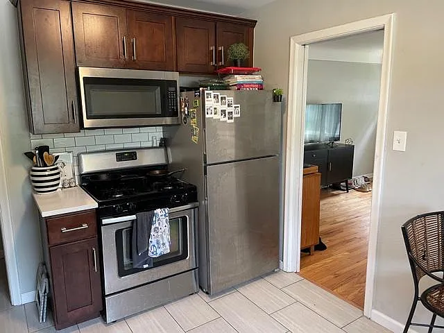 720 Louis Ave — Photo 4