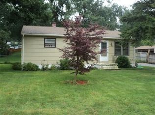 117 Louis Rd, Springfield, MA 01118