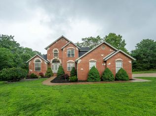 287 Appletree Dr, Ozark, MO 65721