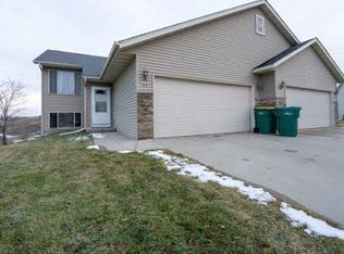 108 Temple Cir, Mount Horeb, WI 53572