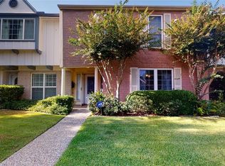 10239 Longmont Dr #34/8, Houston, TX 77042