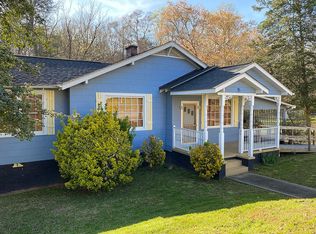 15 Mellon St, Slater, SC 29683