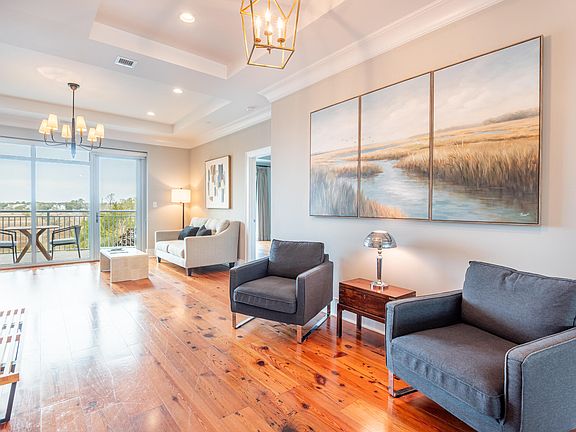 3rd image of 155 Wingo Way #426