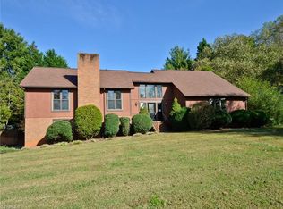 8741 Willowmede Dr, Lewisville, NC 27023