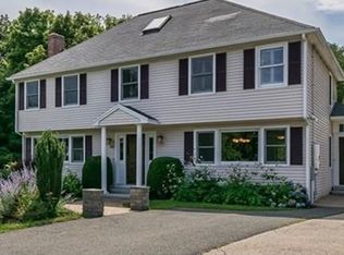 10 Twin Light Cir, Rockport, MA 01966