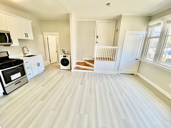 5th image of 1106 Plymouth Ave APT 5