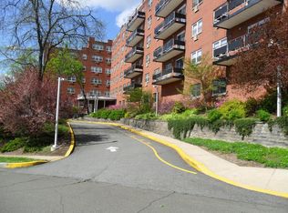 19 Mount Kemble Ave #408, Morristown, NJ 07960