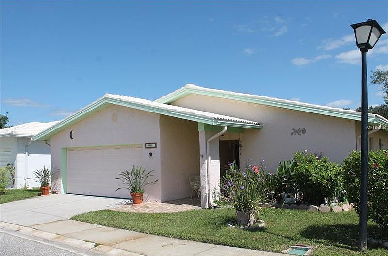 1st image of 10661 Sandalwood Ct