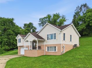 1105 Hazel St, Pittsburgh, PA 15236