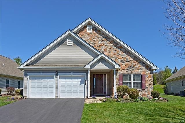 1st image of 50 Glenmoor Cir N