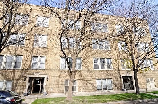 1st image of 2150 W Ainslie St APT 2E
