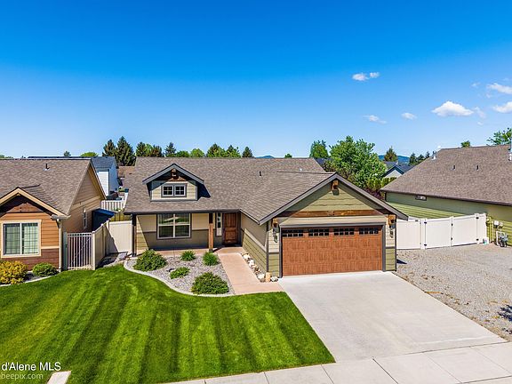 2nd image of 2247 N Sockeye Dr