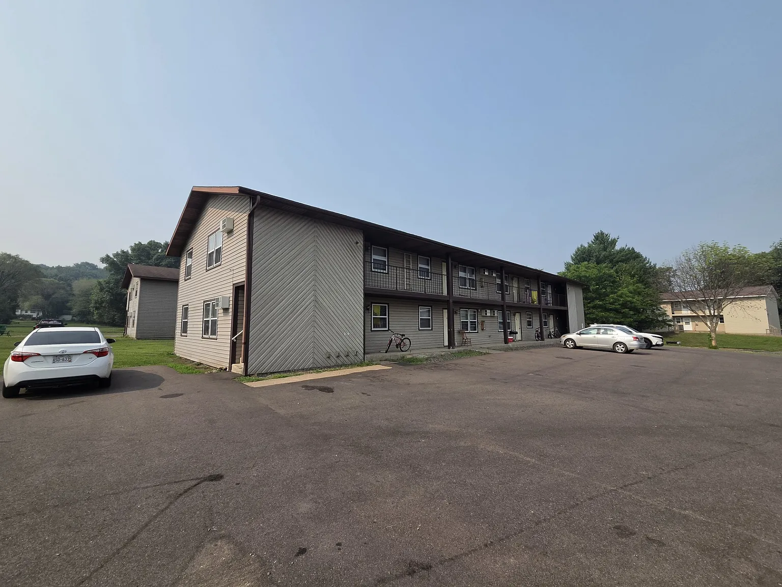 2 bed, $750 — Photo 2