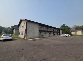2702 Fryklund Dr, Menomonie, WI 54751