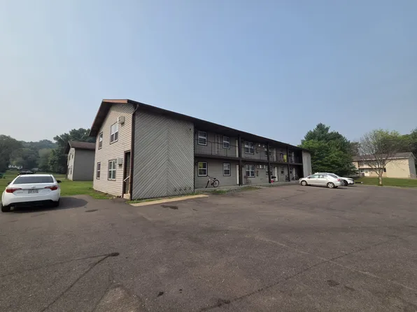 2702 Fryklund Dr, Menomonie, WI 54751