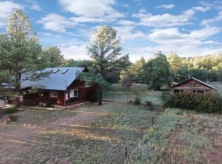 9298 Grizzly Bear Rd, Lakeside, AZ 85929