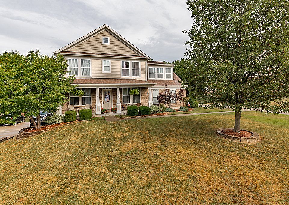 1st image of 11016 Hayfield Dr