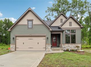 5931 Kingfisher Ct, Mentor, OH 44060