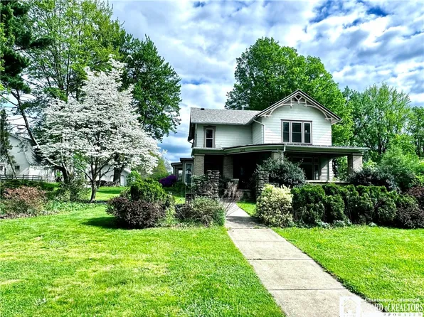 355 E Main St, Fredonia, NY 14063