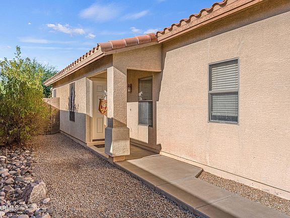 3rd image of 43654 W ELM Drive