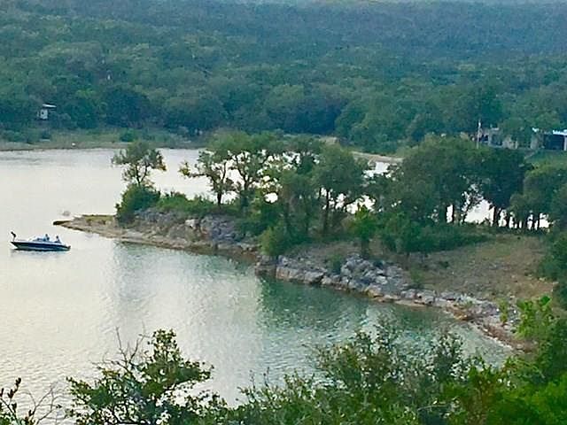 2nd image of 19805 Lakehurst Loop