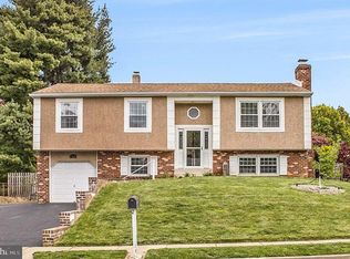 116 Woodstream Rd, Upper Chichester, PA 19061