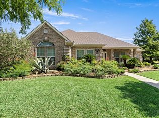 8010 Village Dr, Beaumont, TX 77713