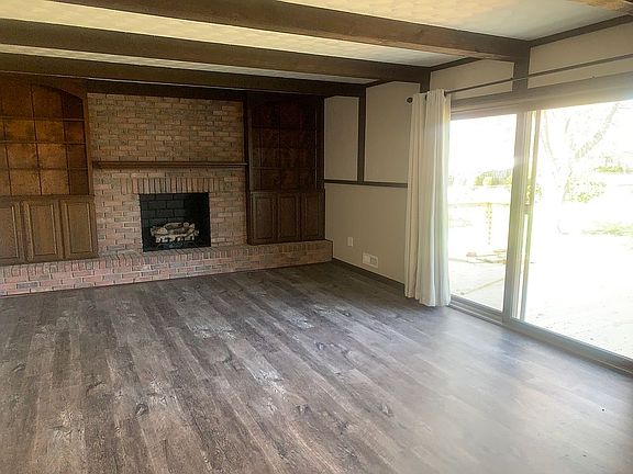 3rd image of 1745 Karen Cir