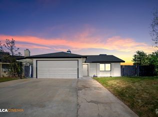 904 Tuscany Ct, Bakersfield, CA 93307