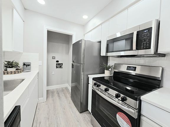 3rd image of 5325 Bent Tree Forest Dr APT 1129