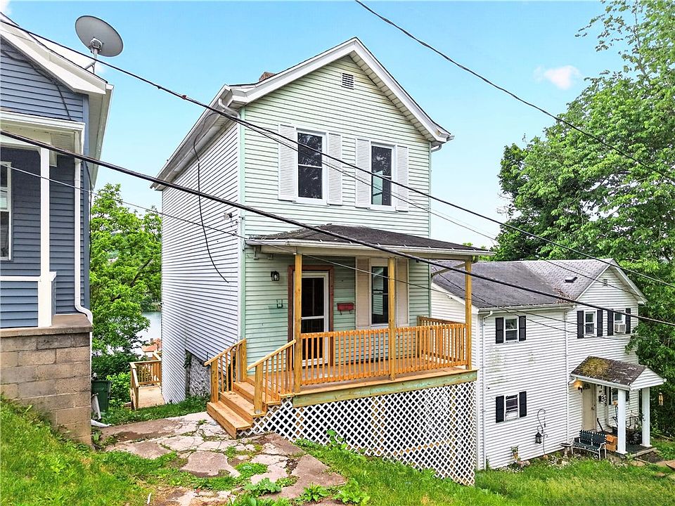 1st image of 208 Wood St