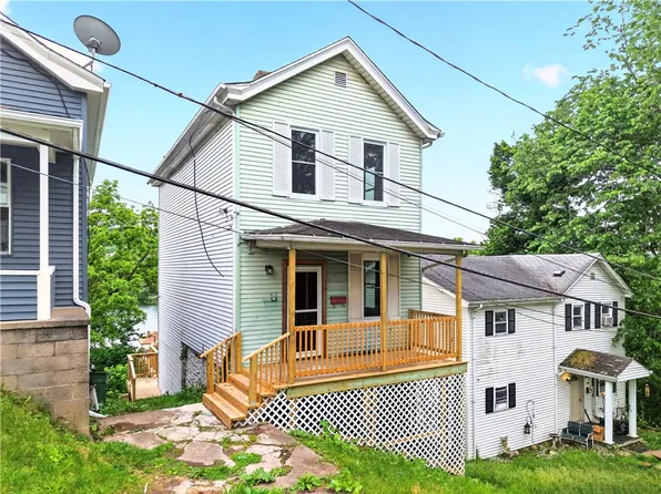 208 Wood St, Rostraver Township, PA 15012
