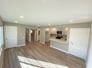 919 E Acacia Ave #A, Glendale, CA 91205