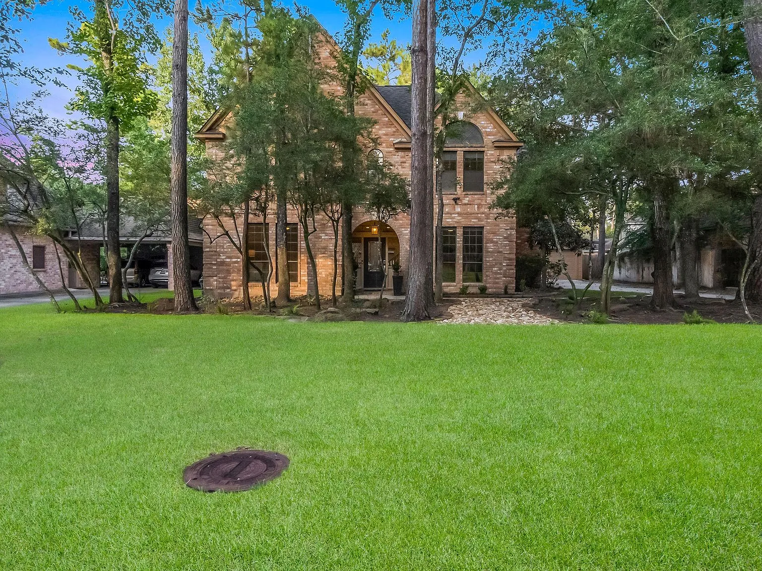 4 bed, 3.5 bath, 2655 sqft, $4,900 — Photo 4