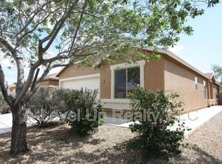 7820 S Hidden Places Loop, Tucson, AZ 85756