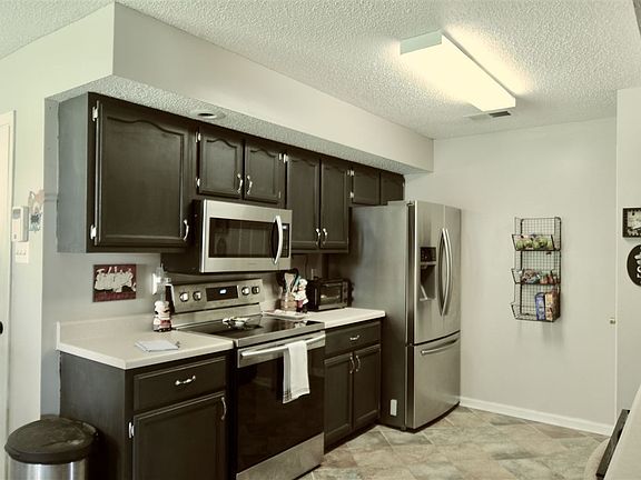 3rd image of 246 Kyllie Dr