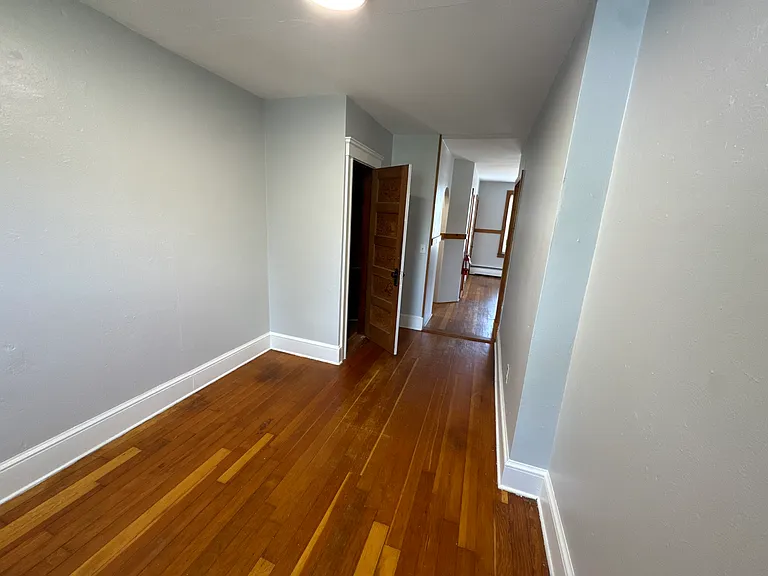 59 Cooper Ave #2F — Photo 2
