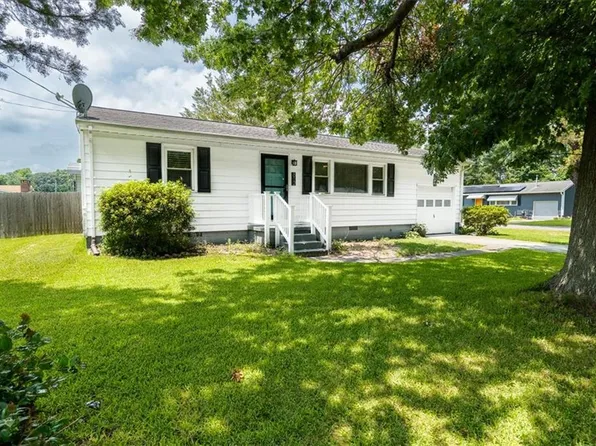 812 Custis Ave, Chesapeake, VA 23323